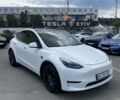 Белый Тесла Model Y, объемом двигателя 0 л и пробегом 88 тыс. км за 25500 $, фото 9 на Automoto.ua