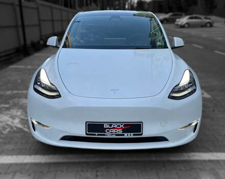 Белый Тесла Model Y, объемом двигателя 0 л и пробегом 1 тыс. км за 39000 $, фото 4 на Automoto.ua
