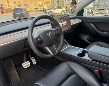 Білий Тесла Model Y, об'ємом двигуна 0 л та пробігом 38 тис. км за 27000 $, фото 13 на Automoto.ua