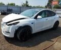 Белый Тесла Model Y, объемом двигателя 0 л и пробегом 37 тыс. км за 11000 $, фото 1 на Automoto.ua