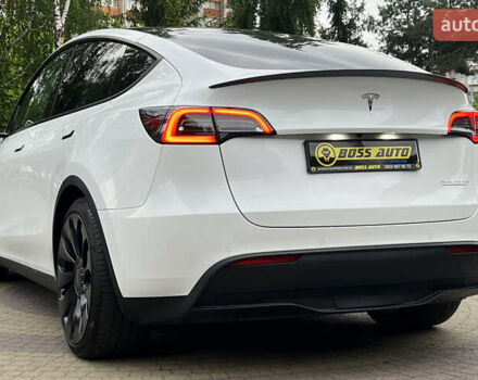 Білий Тесла Model Y, об'ємом двигуна 0 л та пробігом 23 тис. км за 37500 $, фото 4 на Automoto.ua