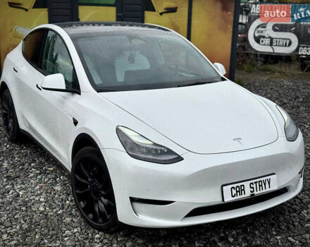 Білий Тесла Model Y, об'ємом двигуна 0 л та пробігом 62 тис. км за 27400 $, фото 11 на Automoto.ua