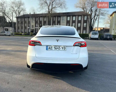 Белый Тесла Model Y, объемом двигателя 0 л и пробегом 62 тыс. км за 28000 $, фото 5 на Automoto.ua