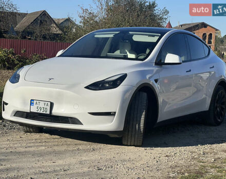 Белый Тесла Model Y, объемом двигателя 0 л и пробегом 69 тыс. км за 25900 $, фото 18 на Automoto.ua