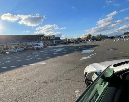 Белый Тесла Model Y, объемом двигателя 0 л и пробегом 39 тыс. км за 32500 $, фото 11 на Automoto.ua