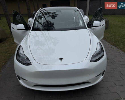 Белый Тесла Model Y, объемом двигателя 0 л и пробегом 74 тыс. км за 25700 $, фото 4 на Automoto.ua