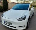 Белый Тесла Model Y, объемом двигателя 0 л и пробегом 27 тыс. км за 30900 $, фото 1 на Automoto.ua