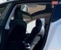 Тесла Model Y 2022 у Києві на Automoto.ua Білий Тесла Model Y, об'ємом двигуна 0 л та пробігом 59 тис. км за 31999 $, фото 15 на Automoto.ua