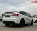 Белый Тесла Model Y, объемом двигателя 0 л и пробегом 25 тыс. км за 29900 $, фото 7 на Automoto.ua