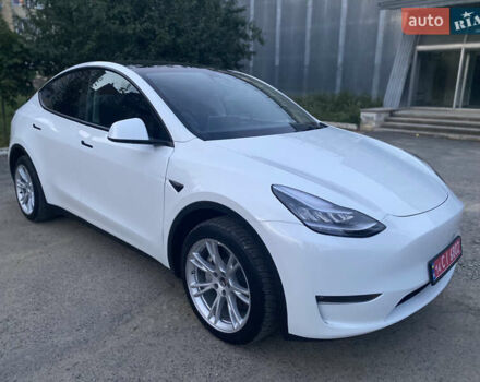 Белый Тесла Model Y, объемом двигателя 0 л и пробегом 58 тыс. км за 24000 $, фото 14 на Automoto.ua