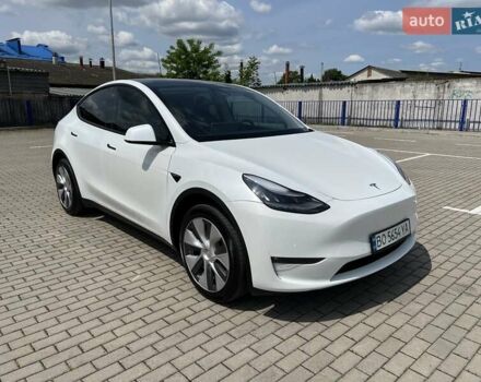 Белый Тесла Model Y, объемом двигателя 0 л и пробегом 29 тыс. км за 23999 $, фото 23 на Automoto.ua