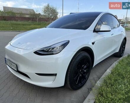 Белый Тесла Model Y, объемом двигателя 0 л и пробегом 59 тыс. км за 28800 $, фото 51 на Automoto.ua