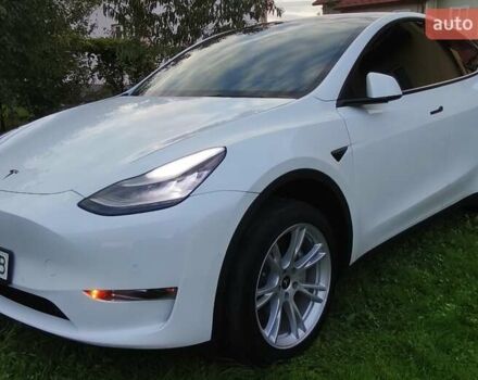 Белый Тесла Model Y, объемом двигателя 0 л и пробегом 69 тыс. км за 23500 $, фото 7 на Automoto.ua