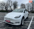 Білий Тесла Model Y, об'ємом двигуна 0 л та пробігом 100 тис. км за 23999 $, фото 1 на Automoto.ua