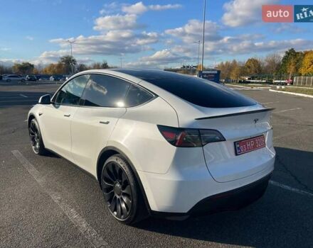 Белый Тесла Model Y, объемом двигателя 0 л и пробегом 39 тыс. км за 32500 $, фото 10 на Automoto.ua