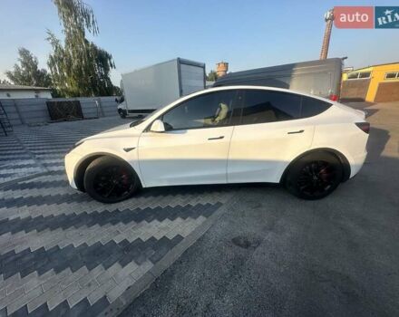 Белый Тесла Model Y, объемом двигателя 0 л и пробегом 25 тыс. км за 35500 $, фото 8 на Automoto.ua