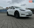 Білий Тесла Model Y, об'ємом двигуна 0 л та пробігом 49 тис. км за 32500 $, фото 6 на Automoto.ua