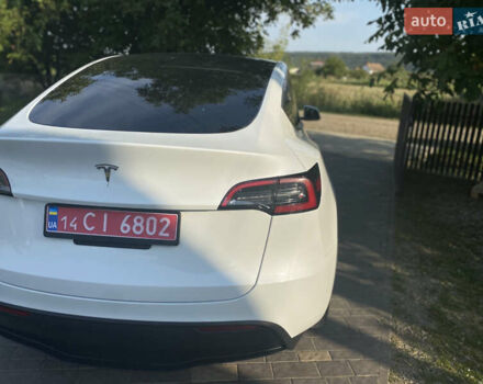 Белый Тесла Model Y, объемом двигателя 0 л и пробегом 58 тыс. км за 24000 $, фото 41 на Automoto.ua