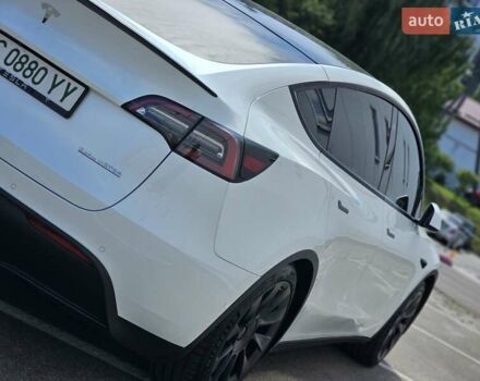 Білий Тесла Model Y, об'ємом двигуна 0 л та пробігом 43 тис. км за 26500 $, фото 8 на Automoto.ua