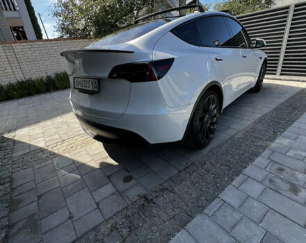Белый Тесла Model Y, объемом двигателя 0 л и пробегом 59 тыс. км за 26999 $, фото 5 на Automoto.ua