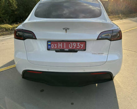 Тесла Model Y 2022 у Житомирі на Automoto.ua Білий Тесла Model Y, об'ємом двигуна 0 л та пробігом 195 тис. км за 21700 $, фото 4 на Automoto.ua