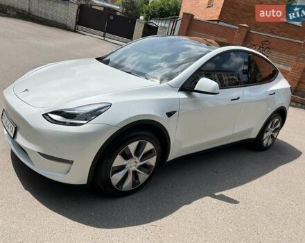 Белый Тесла Model Y, объемом двигателя 0 л и пробегом 29 тыс. км за 23999 $, фото 31 на Automoto.ua