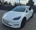 Белый Тесла Model Y, объемом двигателя 0 л и пробегом 63 тыс. км за 26000 $, фото 1 на Automoto.ua