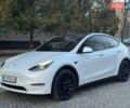 Білий Тесла Model Y, об'ємом двигуна 0 л та пробігом 140 тис. км за 26000 $, фото 1 на Automoto.ua