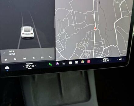 Белый Тесла Model Y, объемом двигателя 0 л и пробегом 51 тыс. км за 38300 $, фото 9 на Automoto.ua