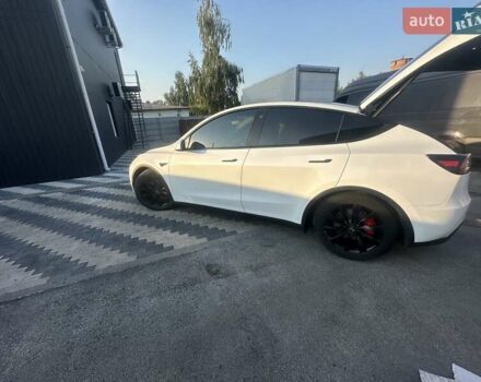 Белый Тесла Model Y, объемом двигателя 0 л и пробегом 25 тыс. км за 35500 $, фото 7 на Automoto.ua