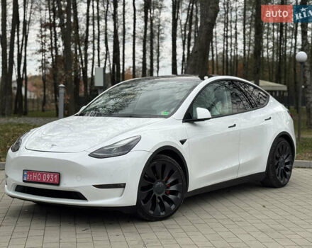 Білий Тесла Model Y, об'ємом двигуна 0 л та пробігом 115 тис. км за 25800 $, фото 3 на Automoto.ua