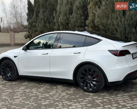 Белый Тесла Model Y, объемом двигателя 0 л и пробегом 129 тыс. км за 27400 $, фото 16 на Automoto.ua