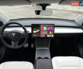 Білий Тесла Model Y, об'ємом двигуна 0 л та пробігом 65 тис. км за 29500 $, фото 13 на Automoto.ua