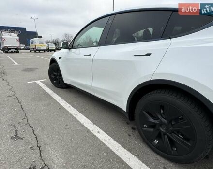 Белый Тесла Model Y, объемом двигателя 0 л и пробегом 45 тыс. км за 33000 $, фото 10 на Automoto.ua