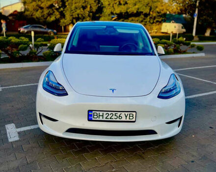 Тесла Model Y 2022 в Одессе на Automoto.ua Белый Тесла Model Y, объемом двигателя 0 л и пробегом 52 тыс. км за 27000 $, фото 4 на Automoto.ua