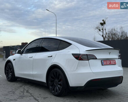 Белый Тесла Model Y, объемом двигателя 0 л и пробегом 59 тыс. км за 28950 $, фото 6 на Automoto.ua