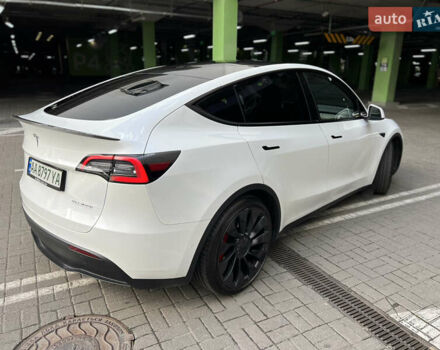 Белый Тесла Model Y, объемом двигателя 0 л и пробегом 32 тыс. км за 31900 $, фото 9 на Automoto.ua