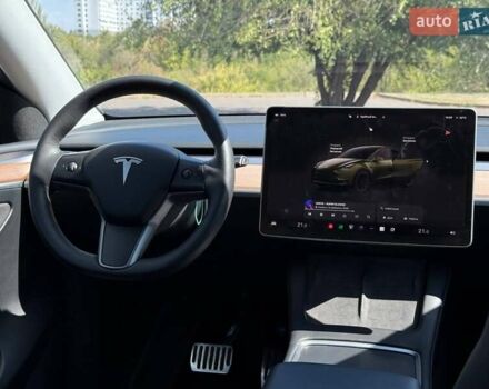 Белый Тесла Model Y, объемом двигателя 0 л и пробегом 56 тыс. км за 26000 $, фото 38 на Automoto.ua