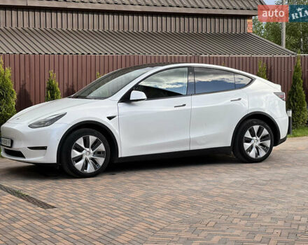 Белый Тесла Model Y, объемом двигателя 0 л и пробегом 25 тыс. км за 31500 $, фото 6 на Automoto.ua