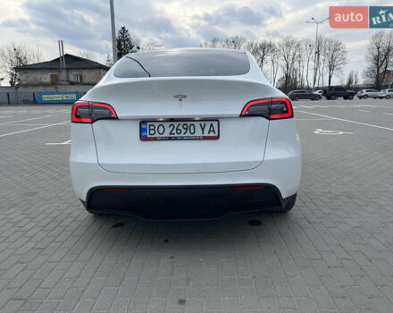 Білий Тесла Model Y, об'ємом двигуна 0 л та пробігом 15 тис. км за 27999 $, фото 14 на Automoto.ua