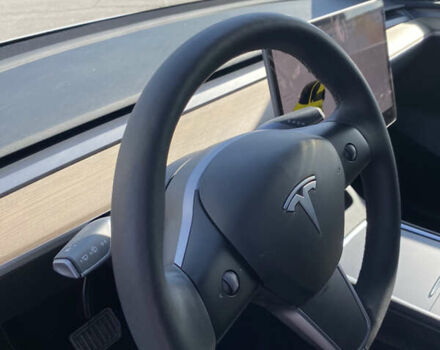Белый Тесла Model Y, объемом двигателя 0 л и пробегом 2 тыс. км за 35000 $, фото 23 на Automoto.ua