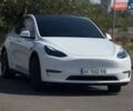 Белый Тесла Model Y, объемом двигателя 0 л и пробегом 56 тыс. км за 26000 $, фото 3 на Automoto.ua