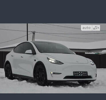 Тесла Model Y 2022 у Сокале на Automoto.ua Білий Тесла Model Y, об'ємом двигуна 0 л та пробігом 75 тис. км за 27500 $, фото 19 на Automoto.ua