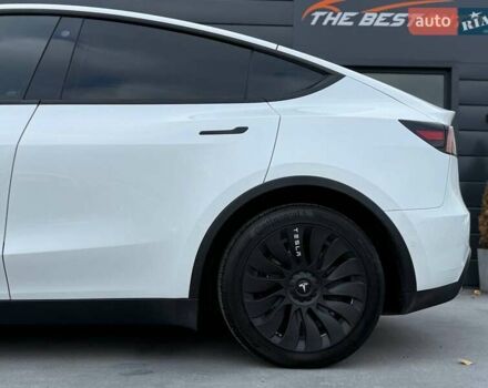 Тесла Model Y 2022 в Ровно на Automoto.ua Белый Тесла Model Y, объемом двигателя 0 л и пробегом 83 тыс. км за 22500 $, фото 11 на Automoto.ua