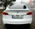 Белый Тесла Model Y, объемом двигателя 0 л и пробегом 68 тыс. км за 31599 $, фото 8 на Automoto.ua