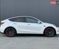 Белый Тесла Model Y, объемом двигателя 0 л и пробегом 42 тыс. км за 39900 $, фото 6 на Automoto.ua