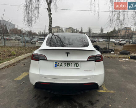 Білий Тесла Model Y, об'ємом двигуна 0 л та пробігом 83 тис. км за 26400 $, фото 4 на Automoto.ua