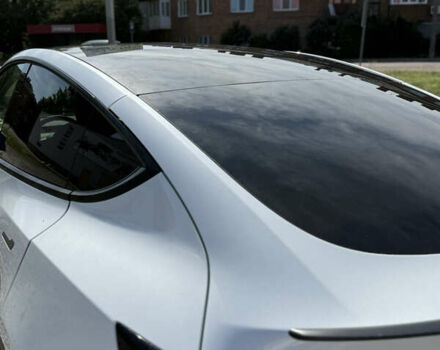 Білий Тесла Model Y, об'ємом двигуна 0 л та пробігом 57 тис. км за 27000 $, фото 11 на Automoto.ua
