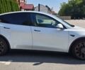 Белый Тесла Model Y, объемом двигателя 0 л и пробегом 62 тыс. км за 30700 $, фото 2 на Automoto.ua
