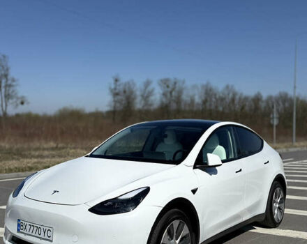 Белый Тесла Model Y, объемом двигателя 0 л и пробегом 35 тыс. км за 33000 $, фото 3 на Automoto.ua